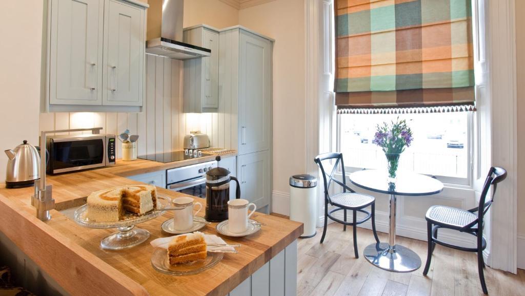 Portland Apartments Cheltenham Phòng bức ảnh