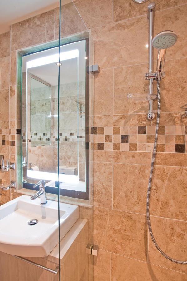 Portland Apartments Cheltenham Phòng bức ảnh